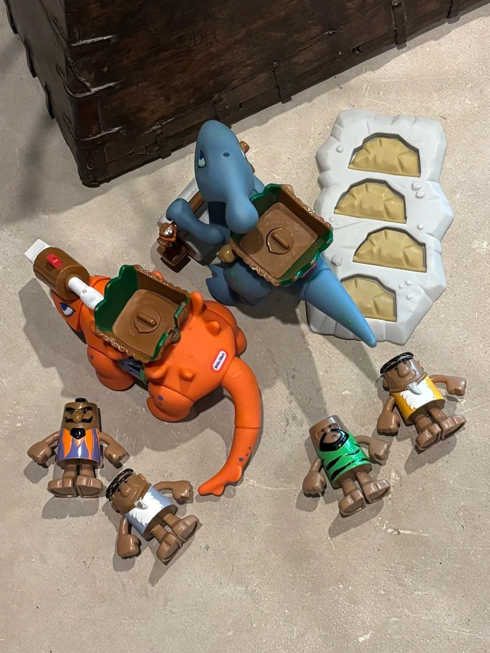 Little Tikes B.C. Builders Parasaurolophus and Stegosaurs Dinosaurs Playset